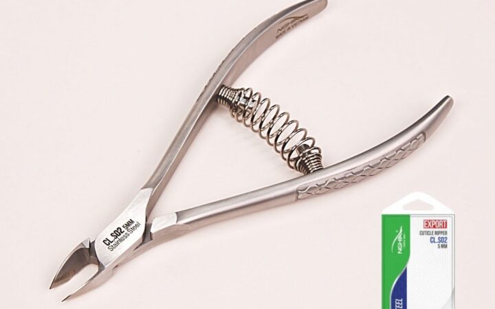 How to Use a 5mm Cuticle Nipper for Pro Results