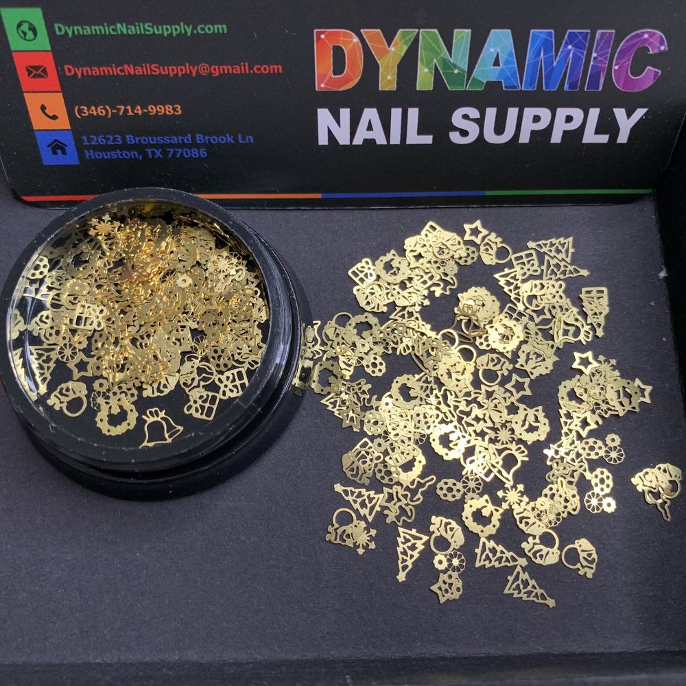 Christmas Metal Nail Sequins: Beginner Nail Guide